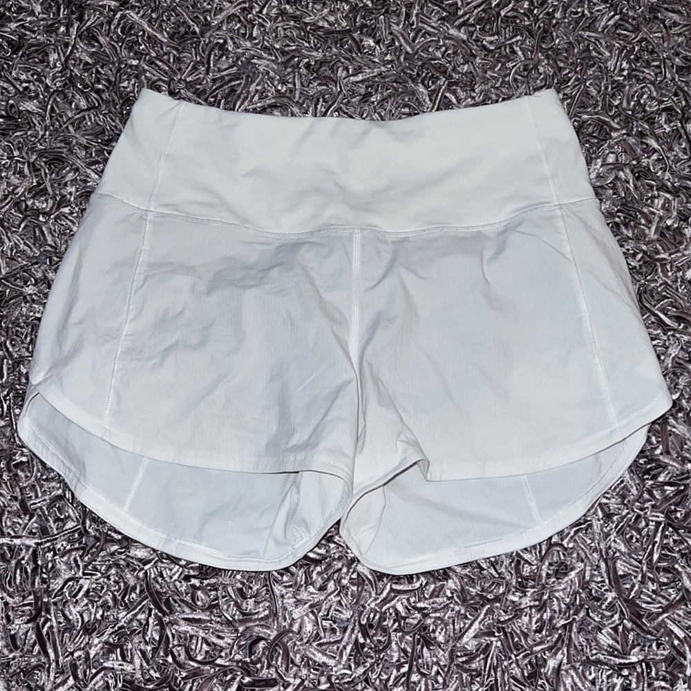 White lululemon speed up short 4 inch